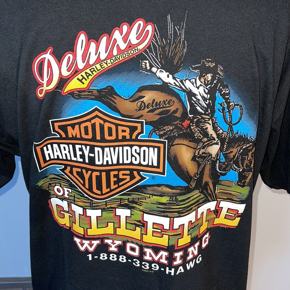 Harley-Davidson Black Tee with Multicolor Gillette Wyoming Graphic